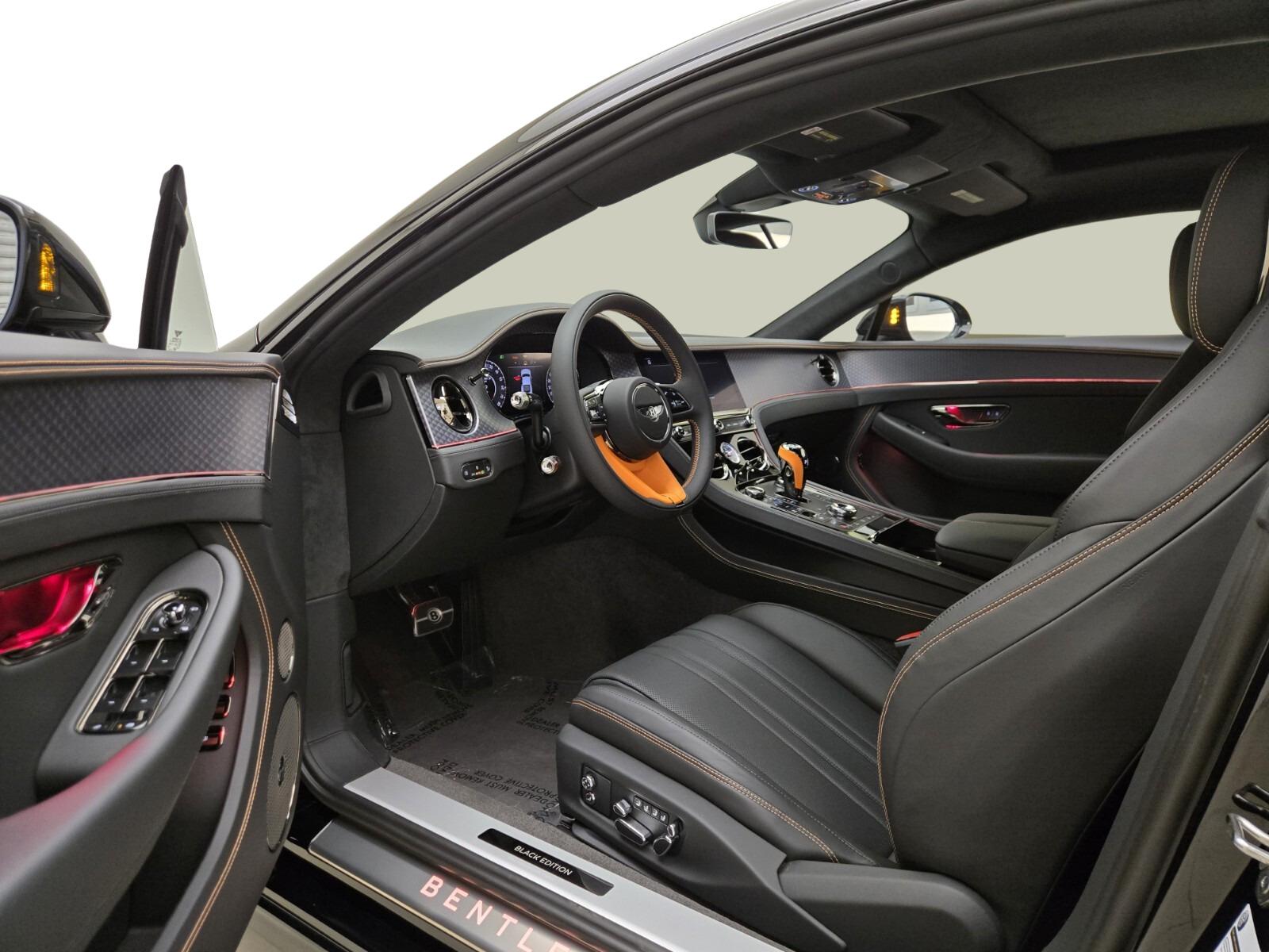 2025 Bentley Continental GT Black Edition - Photo 19