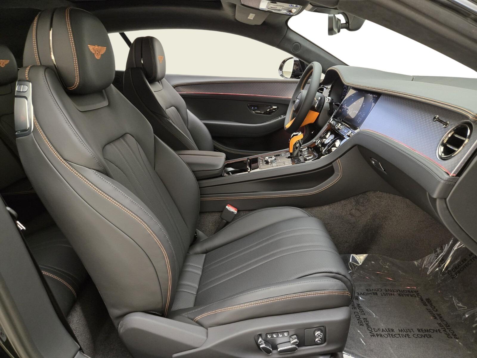 2025 Bentley Continental GT Black Edition - Photo 2