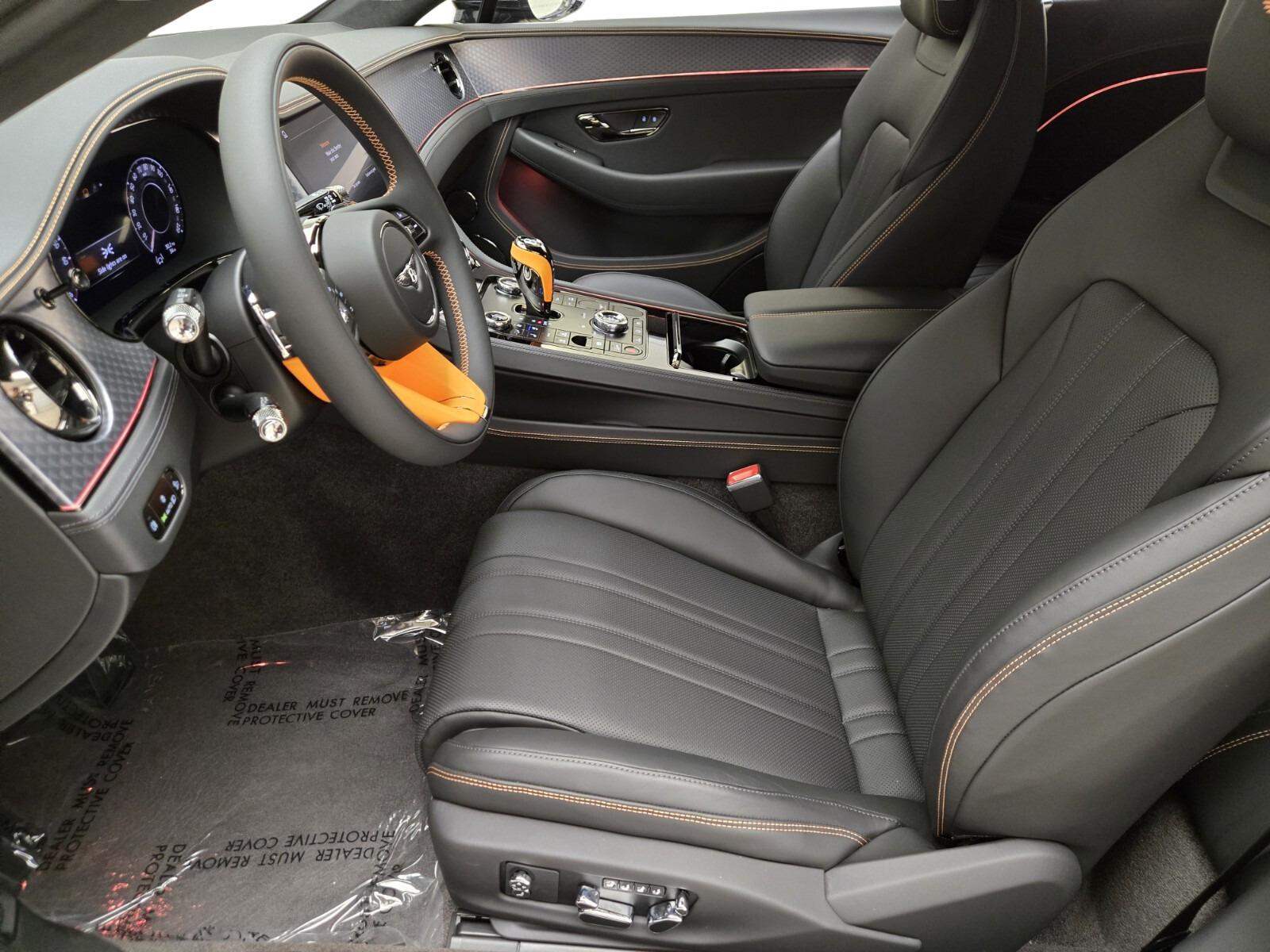 2025 Bentley Continental GT Black Edition - Photo 20