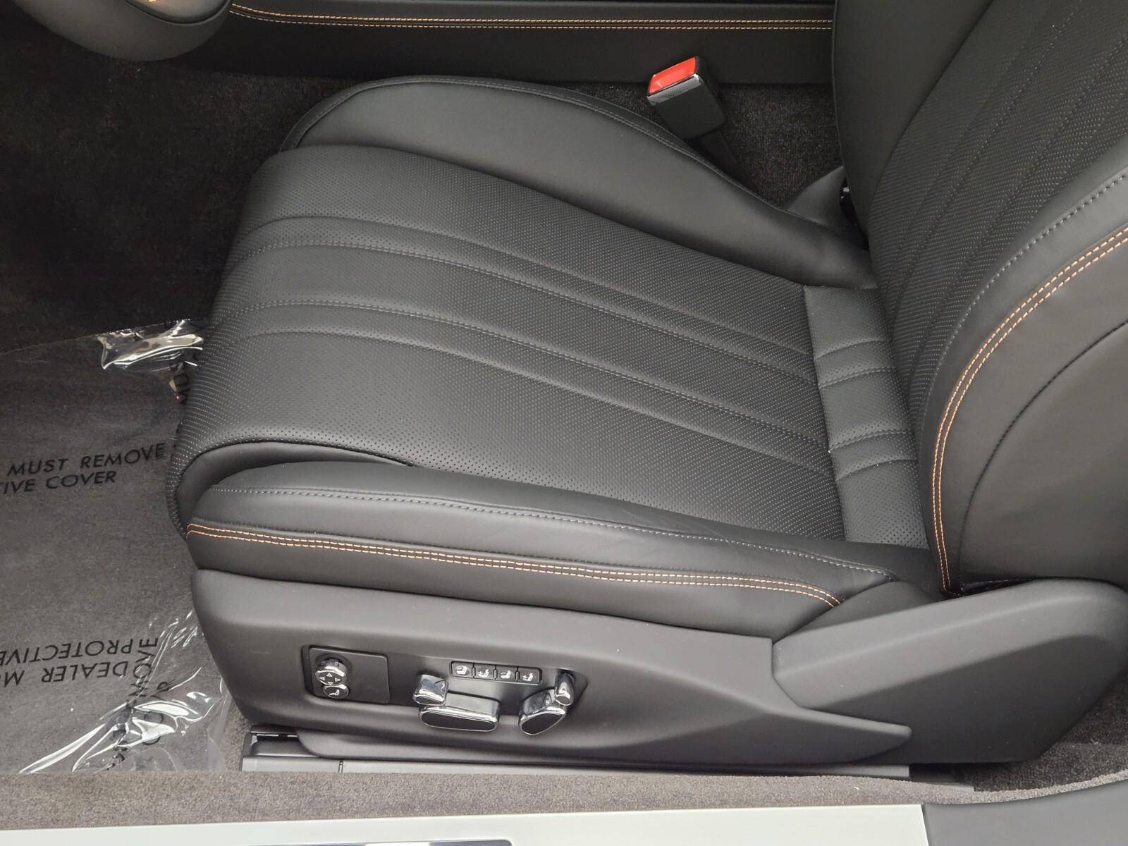 2025 Bentley Continental GT Black Edition - Photo 32