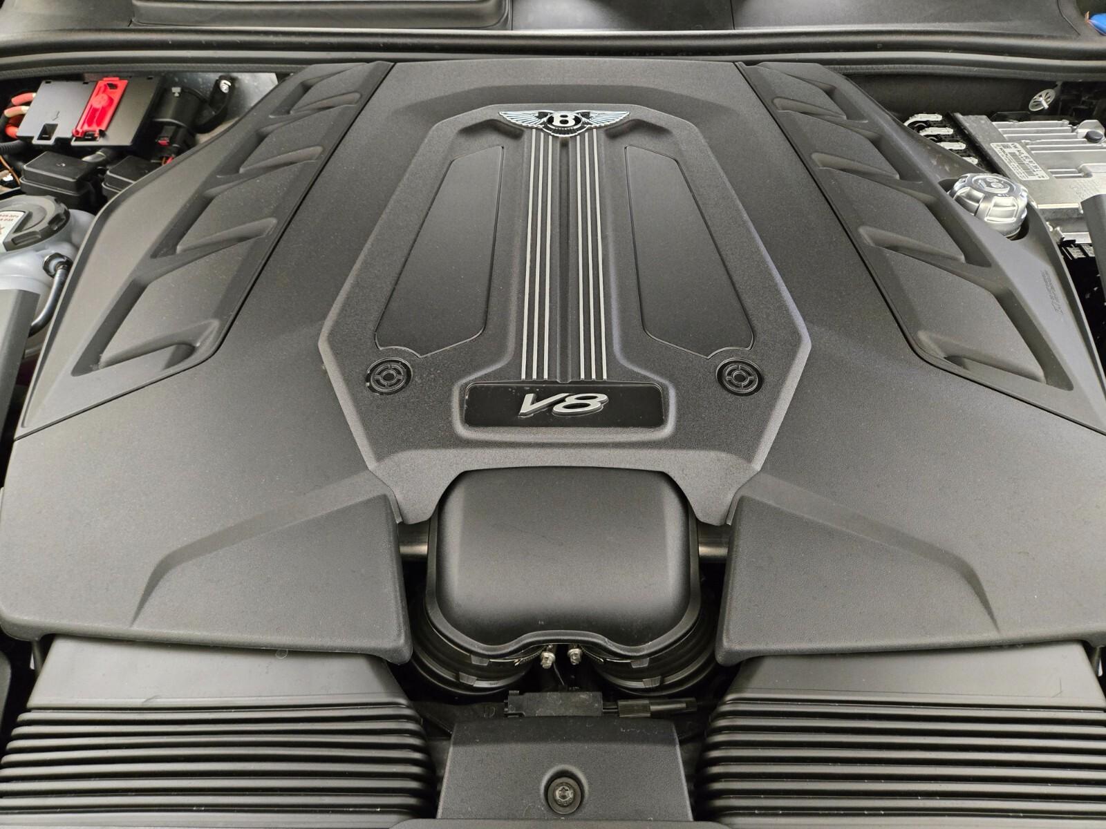 2025 Bentley Bentayga Azure - Photo 29