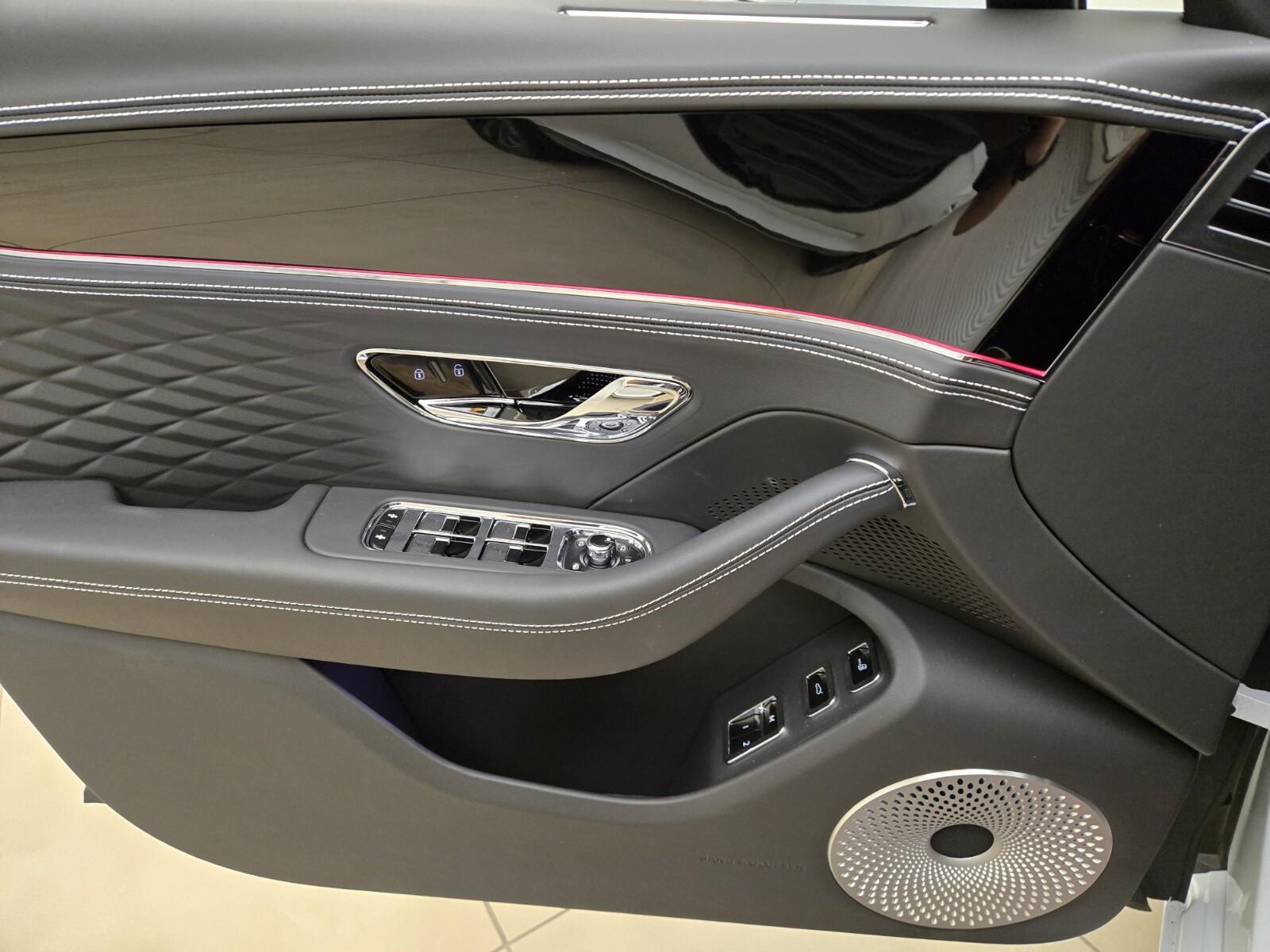 2026 Bentley Flying Spur Azure - Photo 27