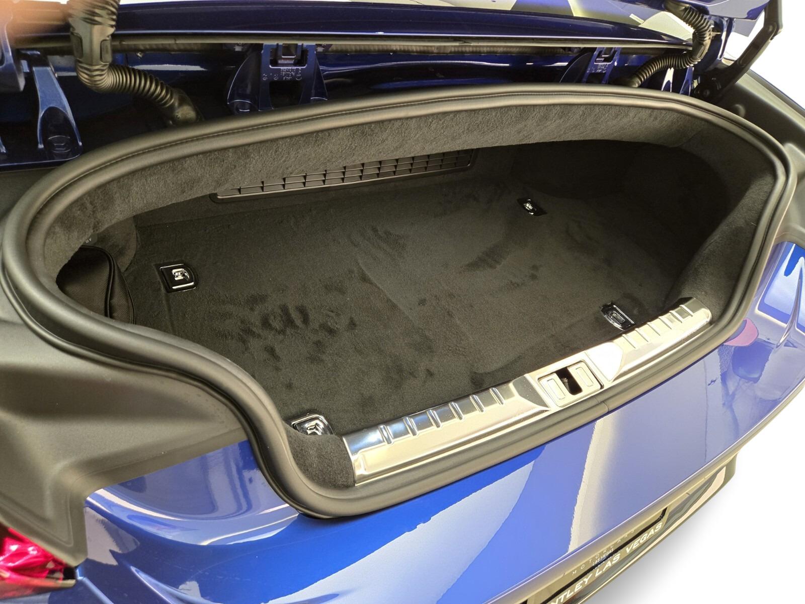 2026 Bentley Continental GTC Azure - Photo 19