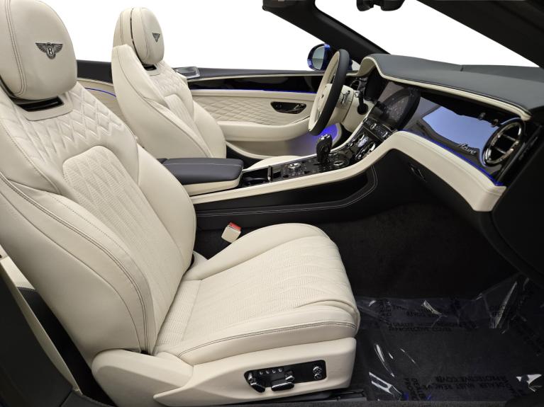 2026 Bentley Continental GTC Azure - Photo 42