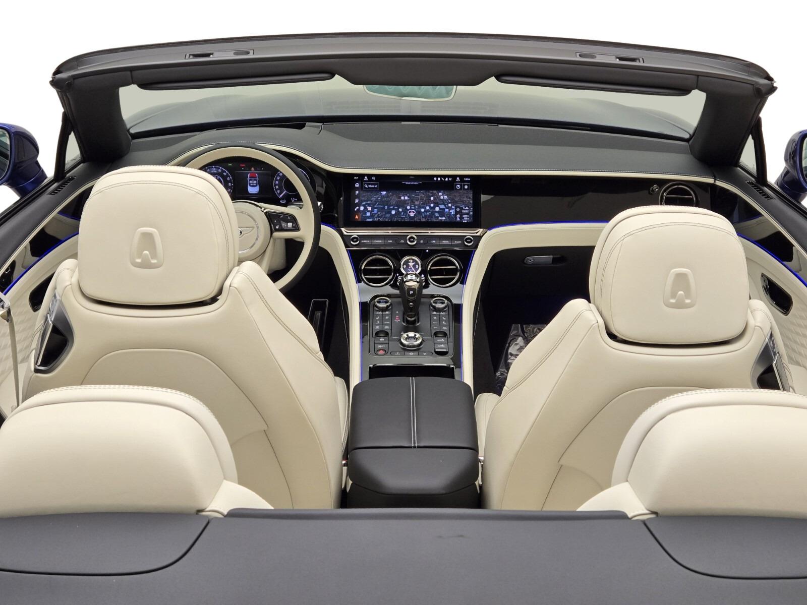 2026 Bentley Continental GTC Azure - Photo 20