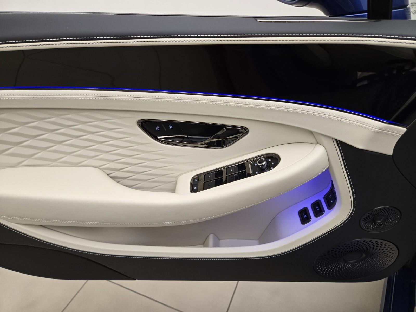 2026 Bentley Continental GTC Azure - Photo 26