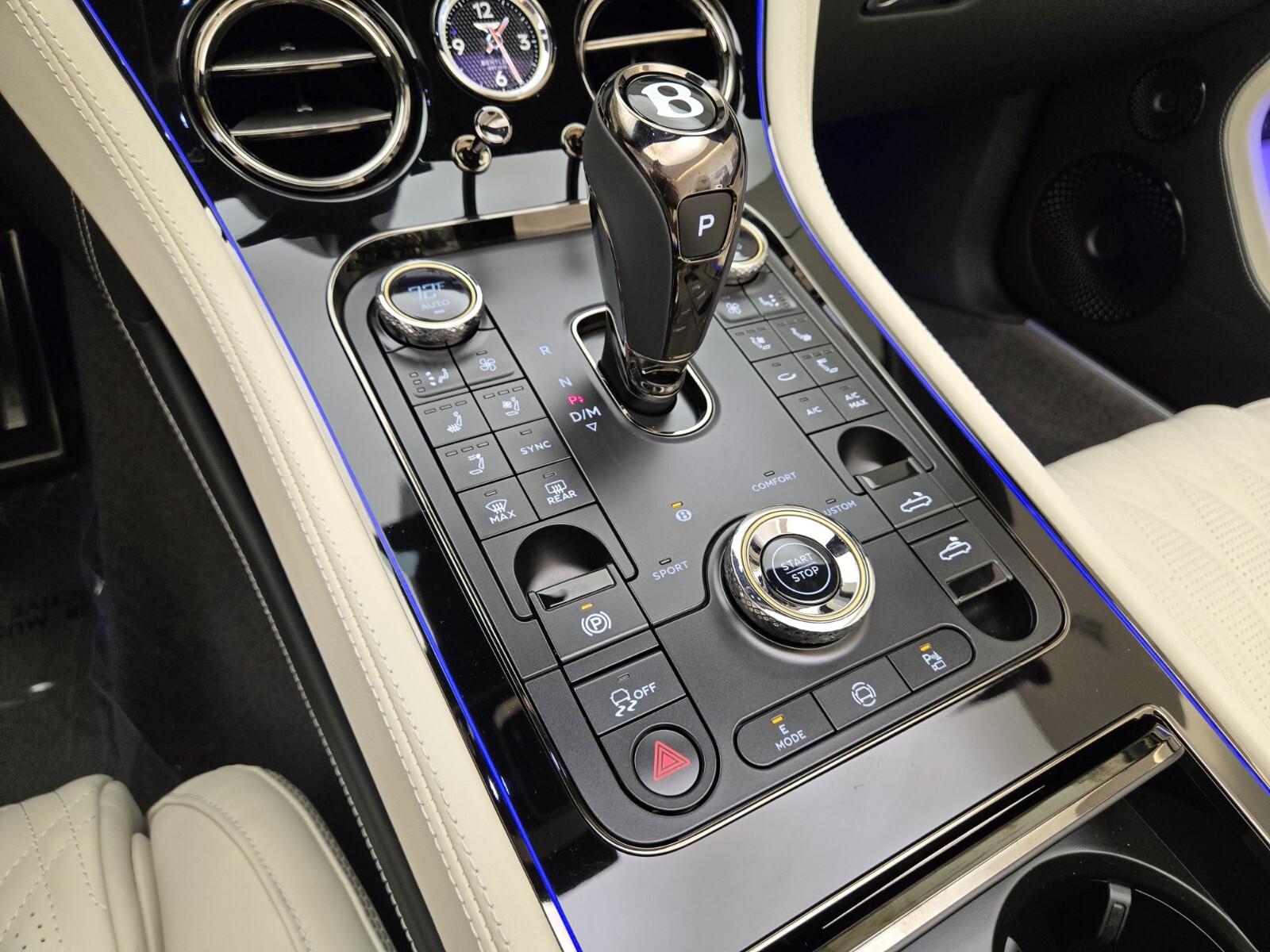 2026 Bentley Continental GTC Azure - Photo 36