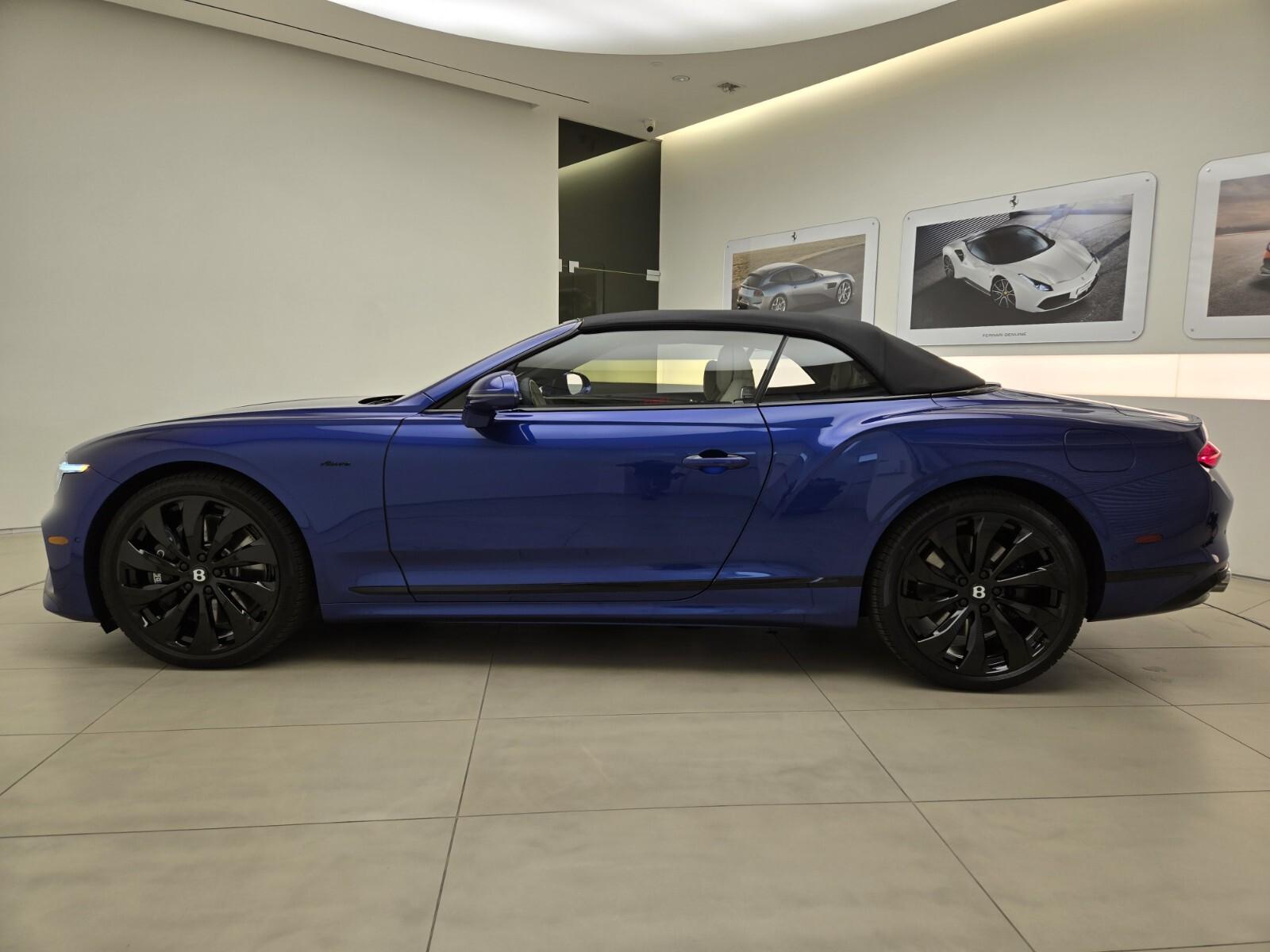 2026 Bentley Continental GTC Azure - Photo 38