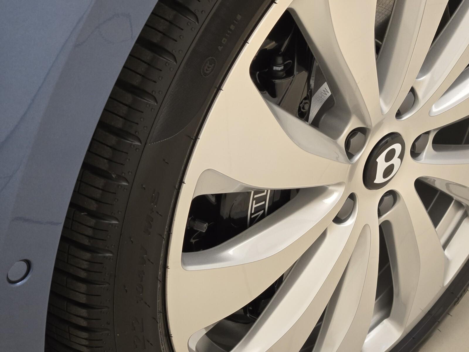 2026 Bentley Continental GT Base - Photo 14