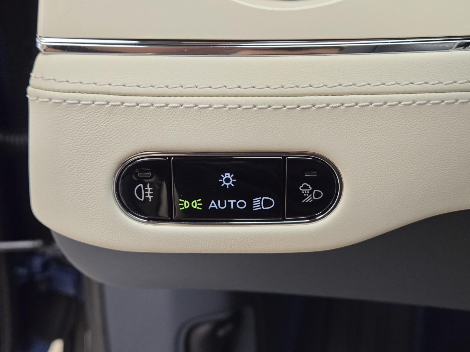 2026 Bentley Continental GT Base - Photo 38