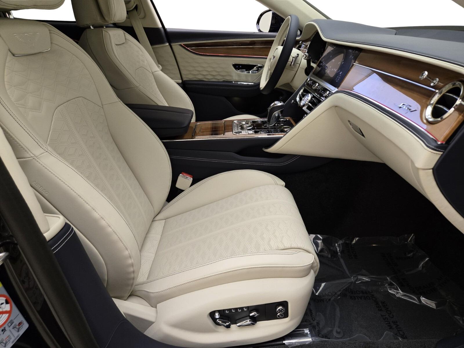 2025 Bentley Flying Spur Speed - Photo 2