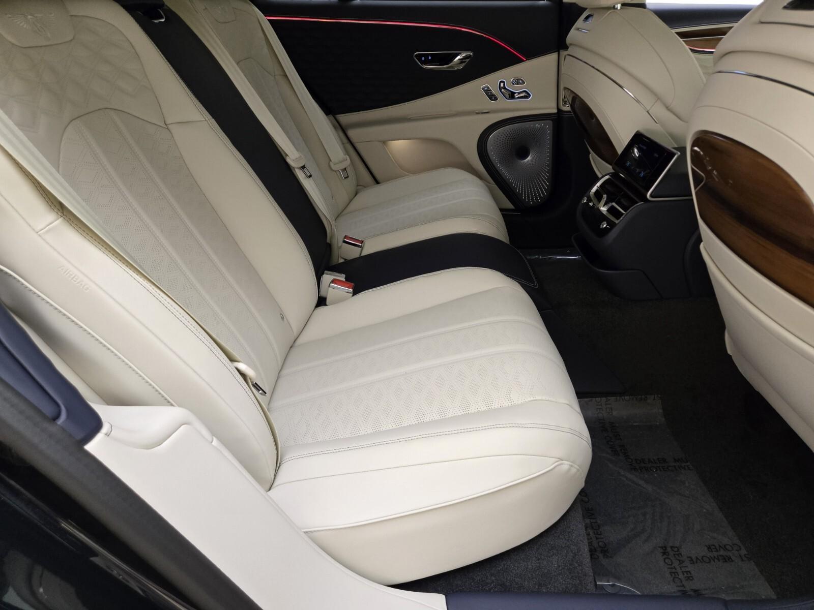 2025 Bentley Flying Spur Speed - Photo 26