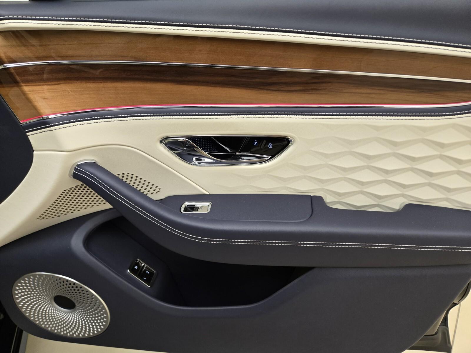 2025 Bentley Flying Spur Speed - Photo 27
