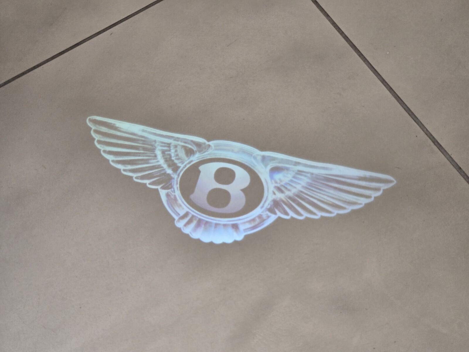 2025 Bentley Continental GTC Mulliner - Photo 28
