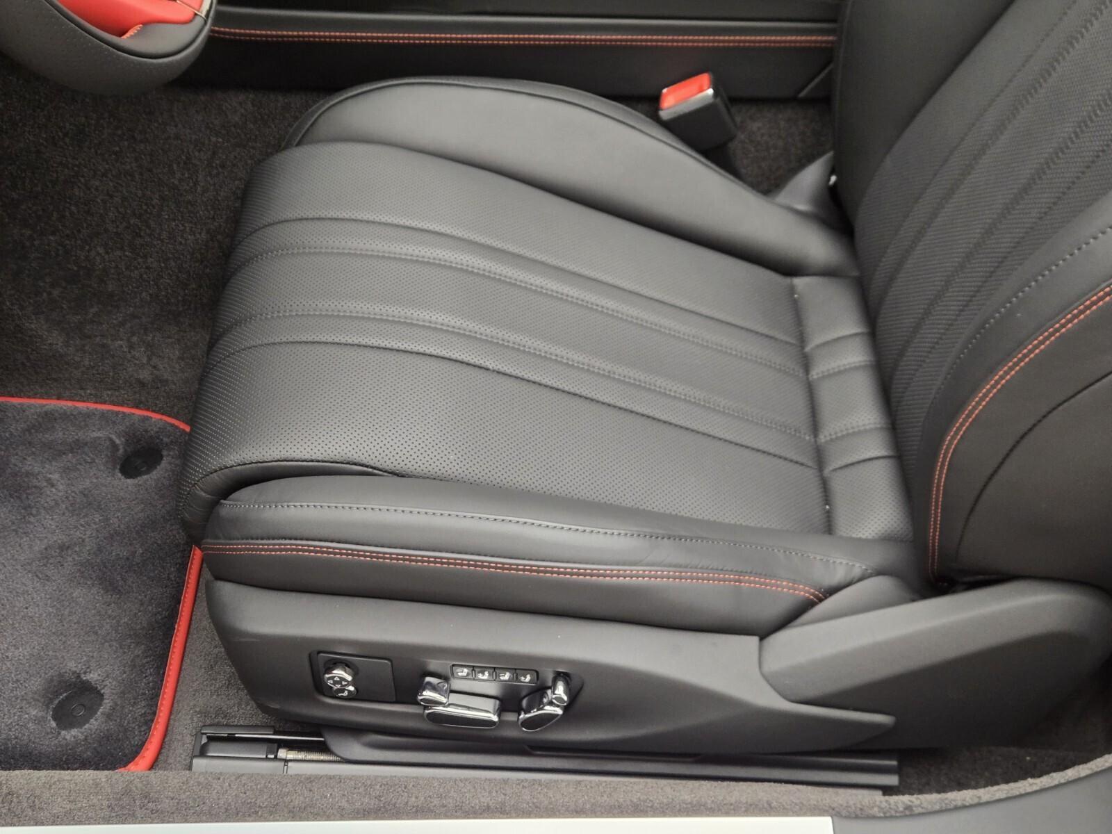 2025 Bentley Continental GTC Mulliner - Photo 33
